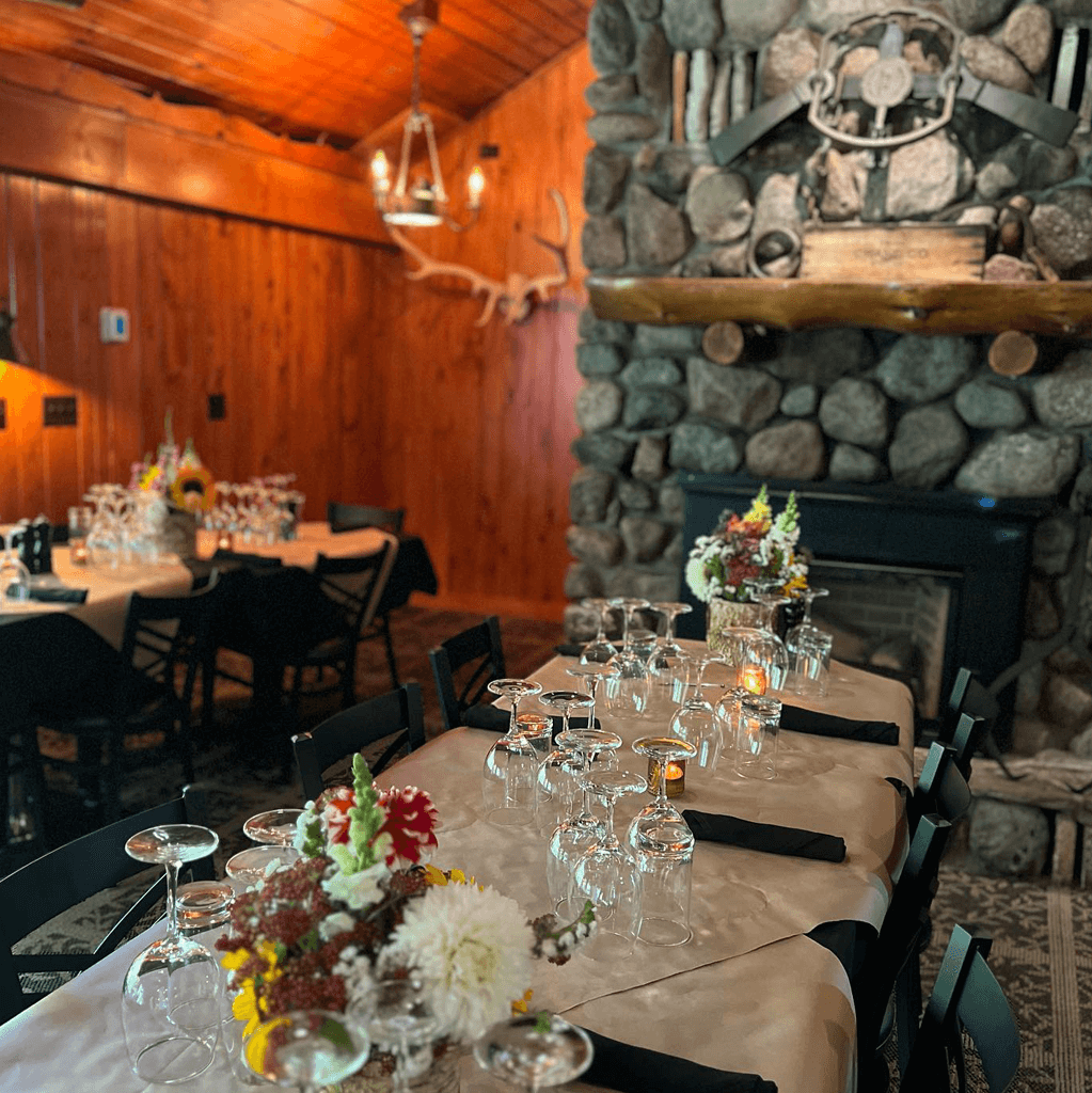 Supper Clubbin' Wisconsinbly The Bear Trap Inn Land O Lakes