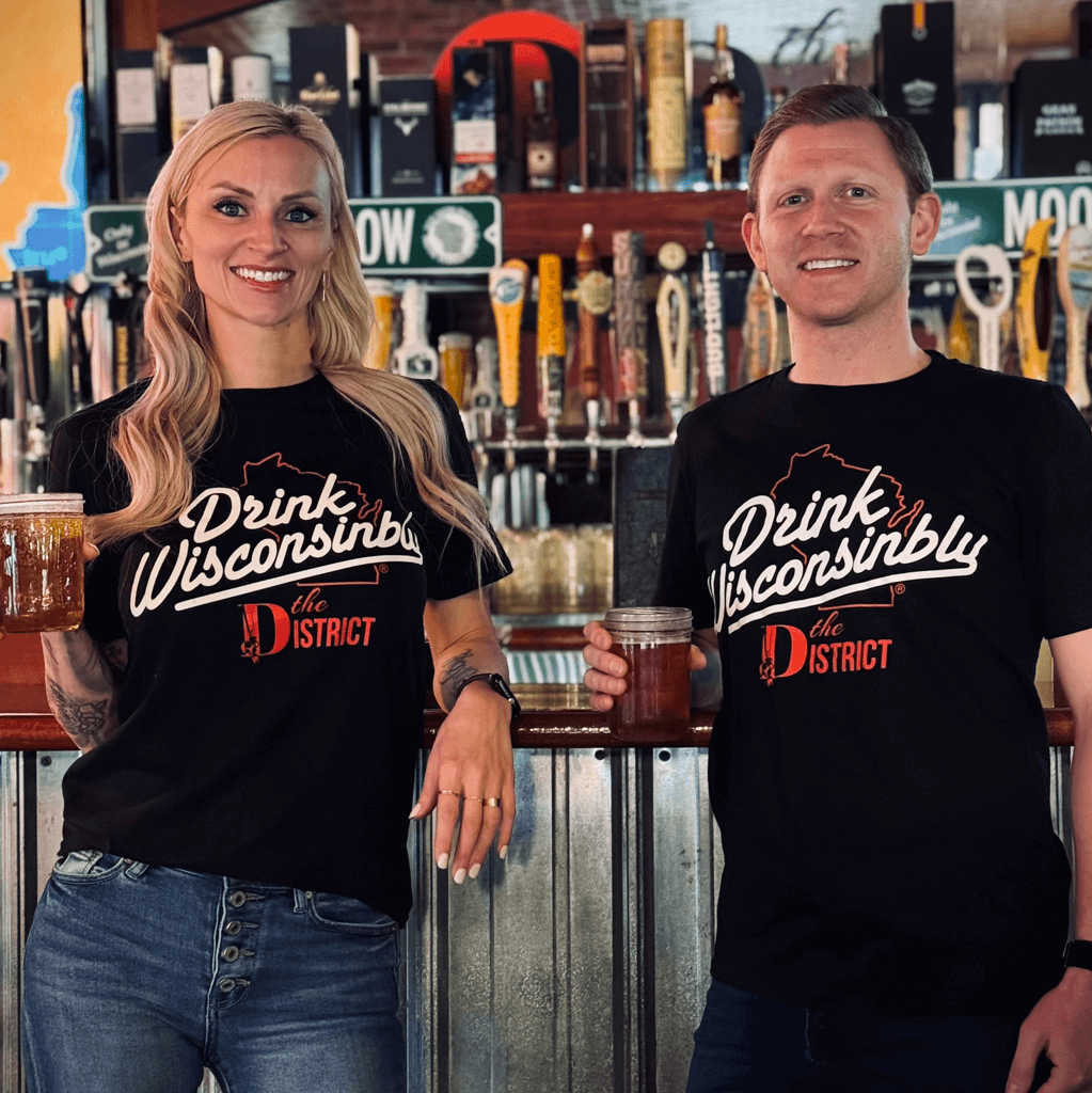 The District Pub & Grill T-Shirts Eau Claire